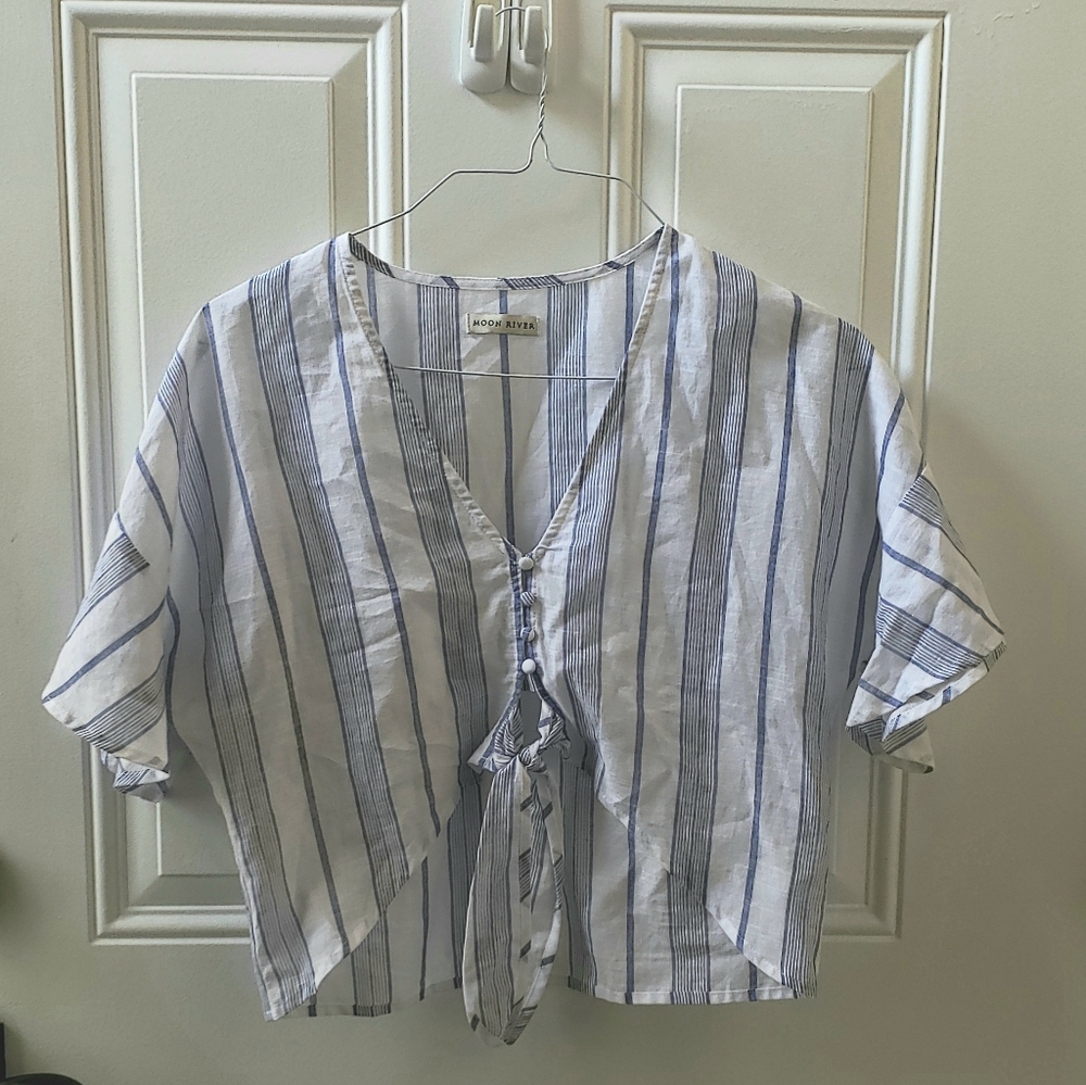 Moon River Blue and White Striped Cropped Button Tie Top